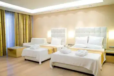Konstantinos Palace - 35
