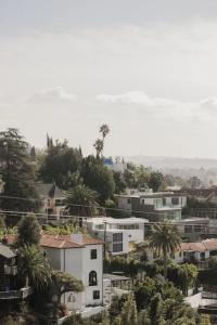 Hollywood Hills - 78