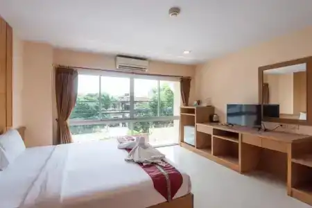 Metro Point Bangkok - 31