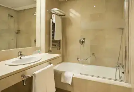 Ilunion Alcalá Norte - 7