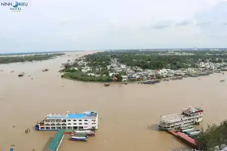 Ninh Kieu Riverside - 27