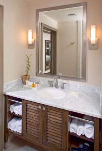 Best Western Plus Island Palms & Marina - 89