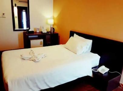 Khaosan Park Resort - 34
