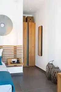 Volcanic Arc Suites - 25