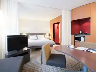 Novotel Suites Paris Montreuil Vincennes - 13