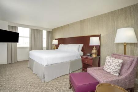 Astor Crowne Plaza New Orleans French Quarter, Corner of Bourbon and Canal - 64