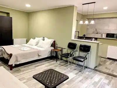 Red Fox Guesthouse - 30
