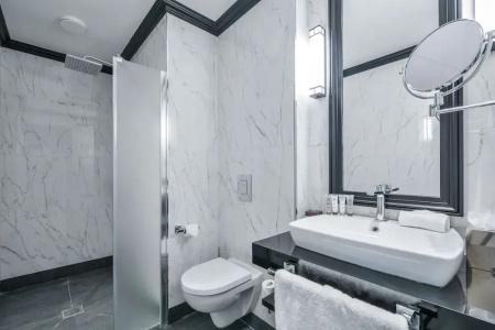 Maison Astor Paris, Curio Collection by Hilton - 45