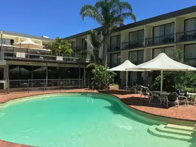 El Lago Waters - 14