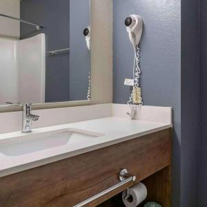 Extended Stay America Premier Suites - - I-4 - 9