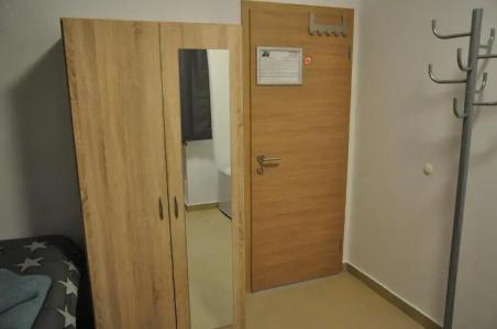 Weisenau Plaza - 79