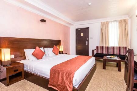 Ceylon City,Colombo - 76