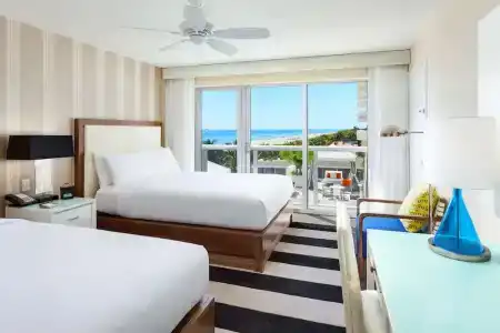Hilton Cabana Miami Beach - 33
