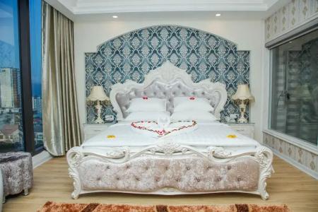 Golden Rose - 45