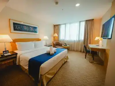 Royale Chulan The Curve - 37