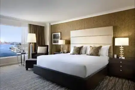 Fairmont Waterfront - 1