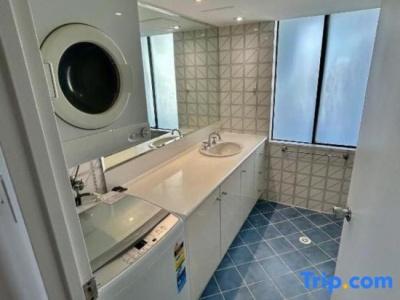 Pacific Broadbeach - 27