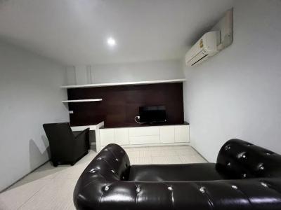 Inn Kham Apartment - 129