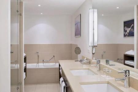 Courtyard by Marriott Munich City East - 52