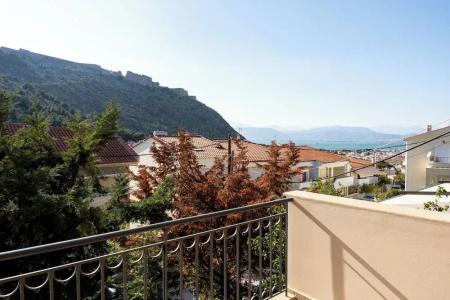 Aerinon Guesthouse - 79