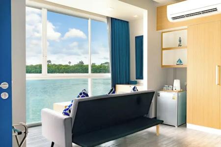 Phuket Boat Quay - 164