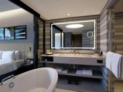 Novotel Chennai Chamiers Road - 48
