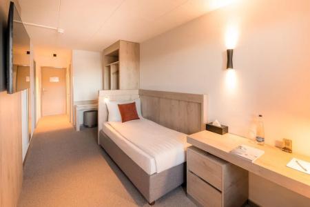 Victoria & Residence - 81