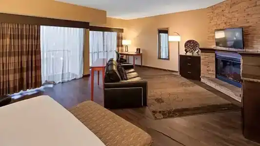 Best Western Plus - 110