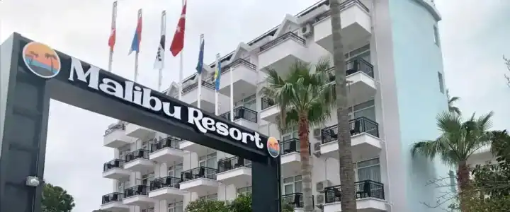 Malibu Resort - 0
