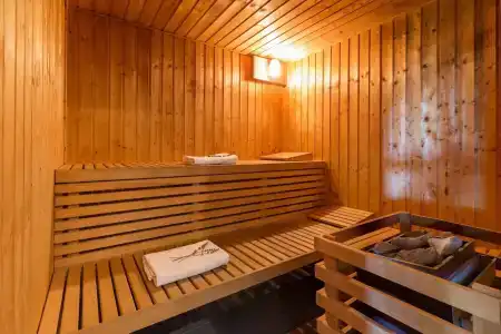 ApartSnjezna Kraljica - 14