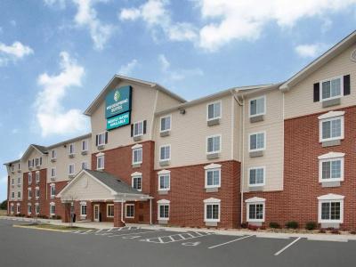WoodSpring Suites - 23