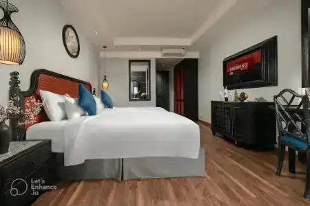 Shining Riverside & Spa - 86