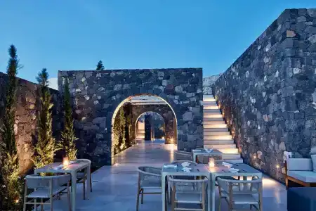 Canaves Oia Epitome - Small Luxurys of the World - 31