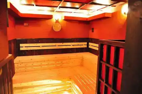 Capsule & Sauna Ikebukuro Plaza - 8