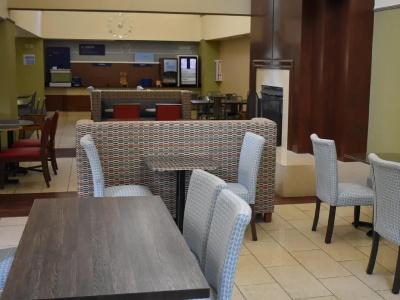 Holiday Inn Express Downtown, An Ihg - 19