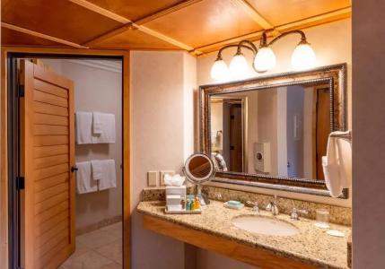 Pacific Terrace - 42