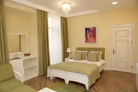 Ilk Inn - 69