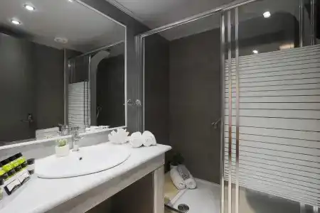 La Piscine Art, Philians and Resorts - 32