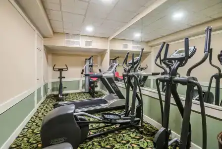 Best Western - 13