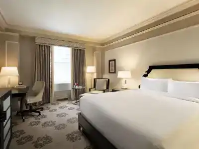 Fairmont - 38