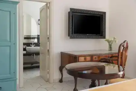Eden Roc Suites - 430