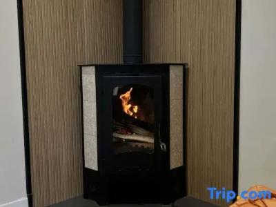 Motives Inn - 137