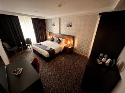El Emin İstanbul - 34