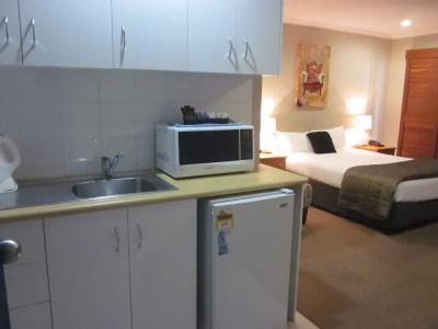 Cosmopolitan & Serviced Apartments - 67