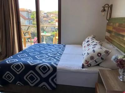 Frau Guler Boutique - 125