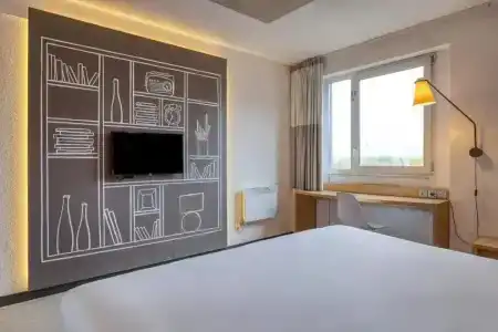 ibis Mons Centre Gare - 26