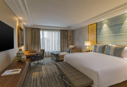 The Ritz-Carlton, - 4