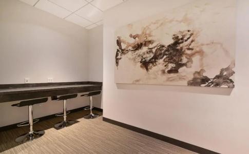 Global Luxury Suites Downtown - 15