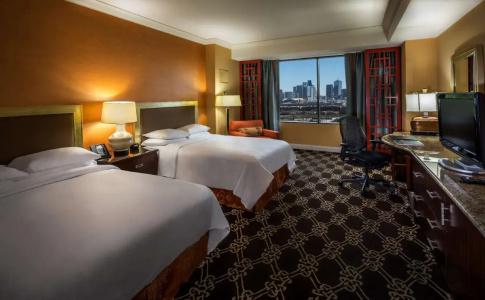 Hilton Anatole - 4