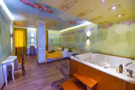 Golden Ring Resort - 28